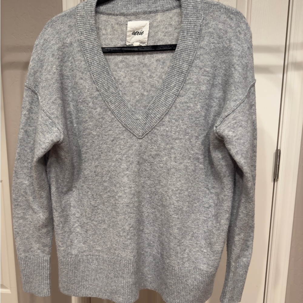Aerie Super soft oversized Gray V-Neck Women's Sweater